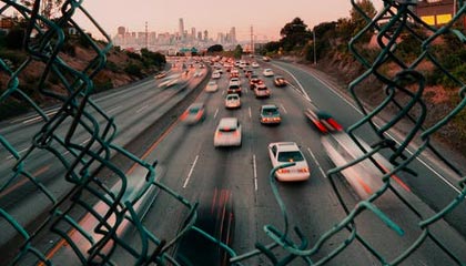 沉默5天后，欧盟要和中国硬碰硬，决定跟美并肩作战