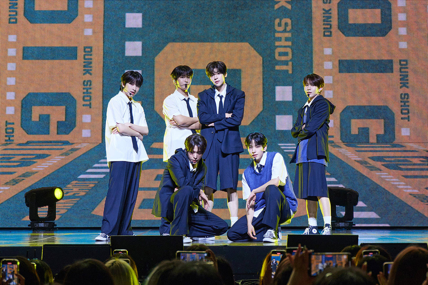 NCT WISH首张迷你专辑SHOWCASE圆满举行！与粉丝共同呼喊“Let’s go steady”