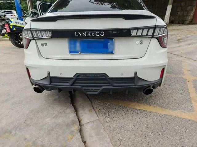 驾驶非法改装车辆上路，昆明交警： 严查