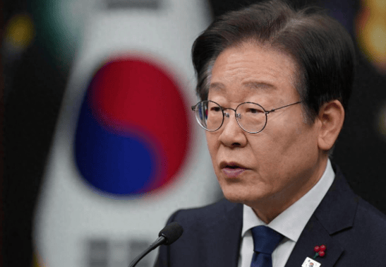 中方反制第一天，第一个上门求合作的西方国家出现，美欧都没想到！韩国成了最大输家？